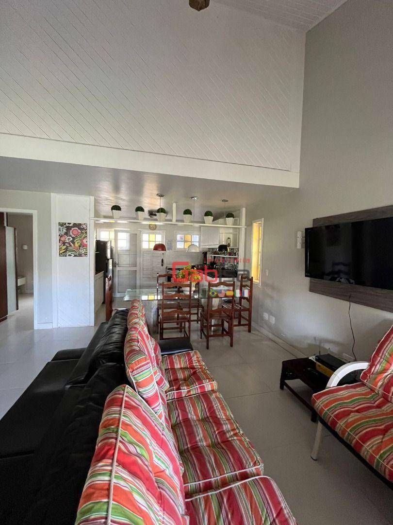 Casa à venda com 4 quartos, 138m² - Foto 6