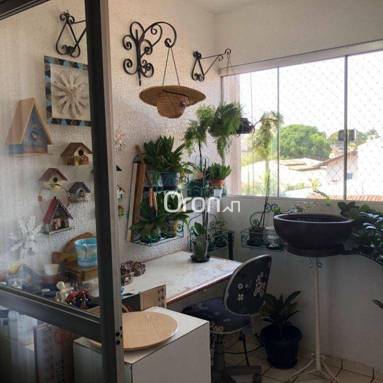 Apartamento à venda com 2 quartos, 64m² - Foto 5