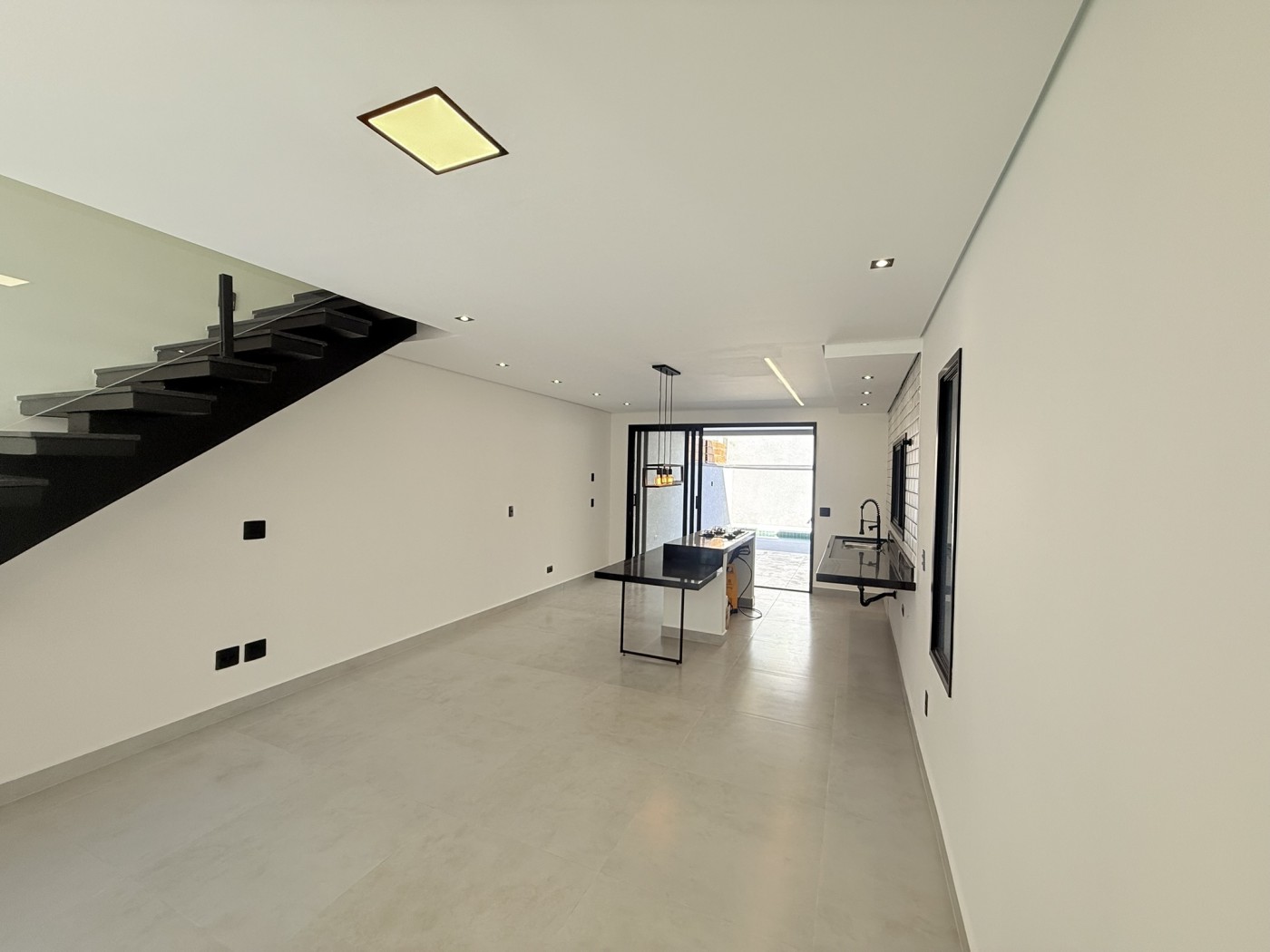 Casa à venda com 3 quartos, 135m² - Foto 6