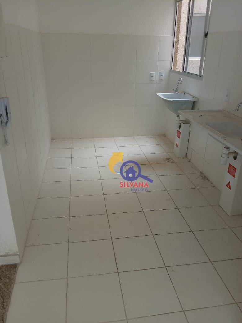 Apartamento à venda com 2 quartos, 43m² - Foto 4