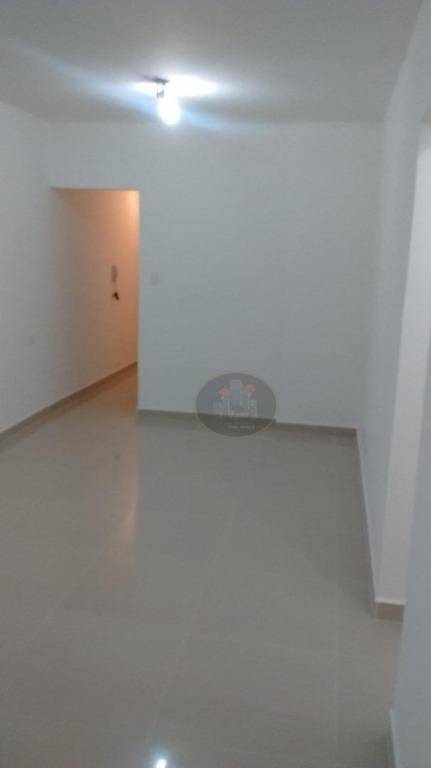 Apartamento à venda com 2 quartos, 82m² - Foto 5