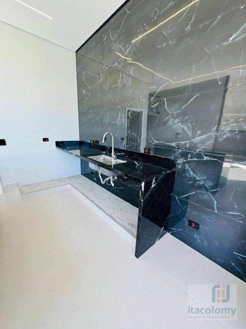Casa de Condomínio à venda com 3 quartos, 265m² - Foto 14