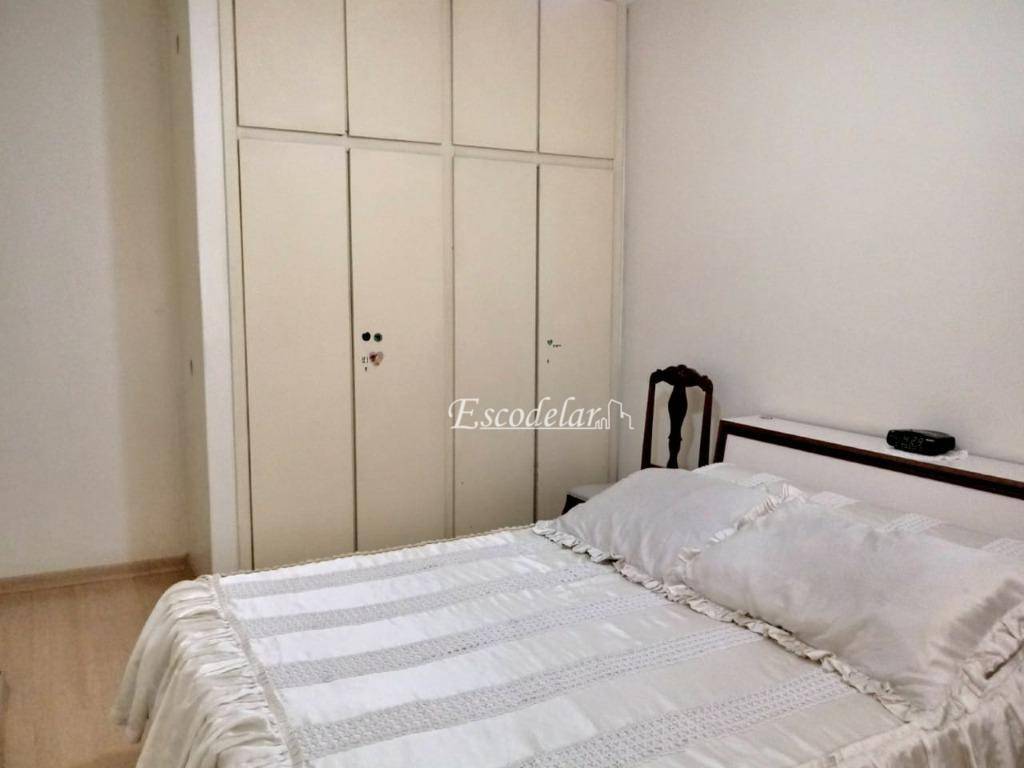 Apartamento à venda com 4 quartos, 200m² - Foto 13