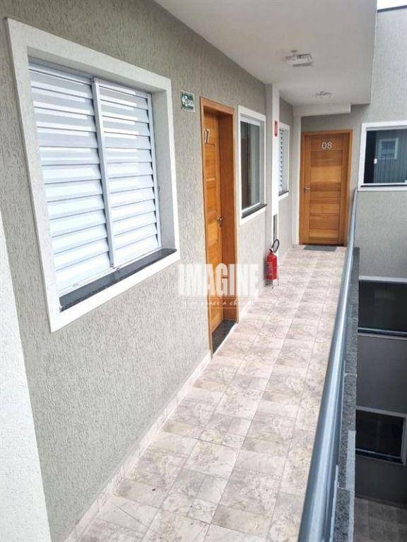 Apartamento à venda com 2 quartos, 40m² - Foto 11