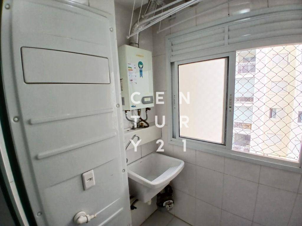 Apartamento para alugar com 3 quartos, 77m² - Foto 12