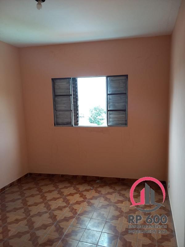 Casa à venda com 7 quartos, 240m² - Foto 13