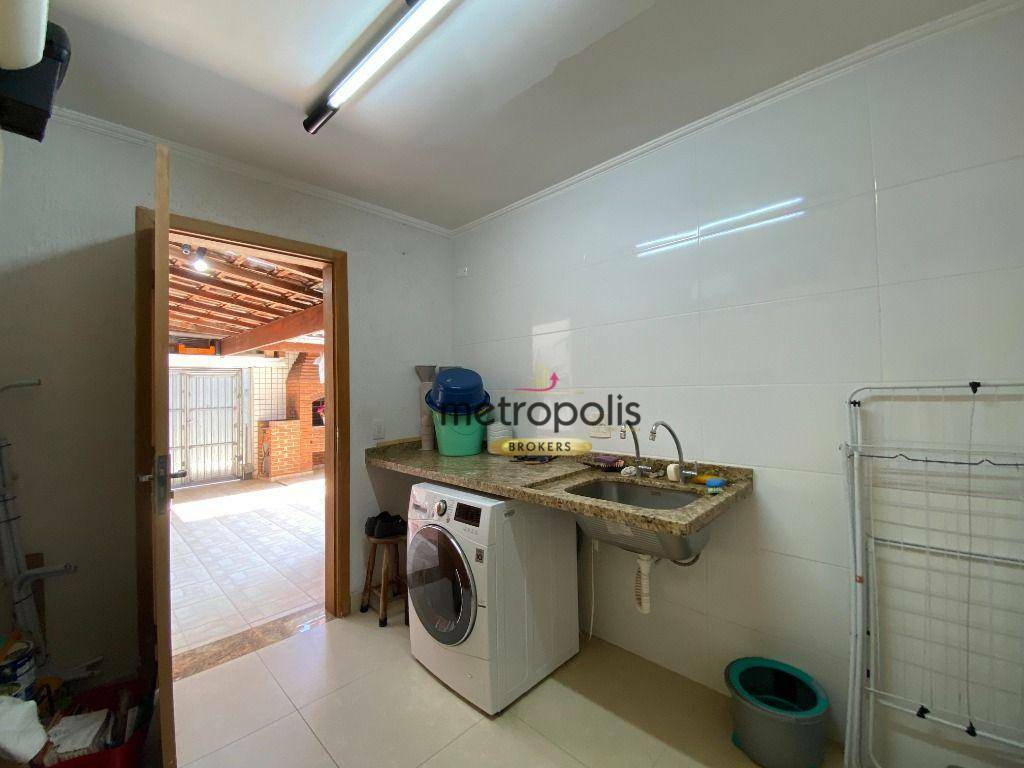 Sobrado à venda com 3 quartos, 209m² - Foto 27