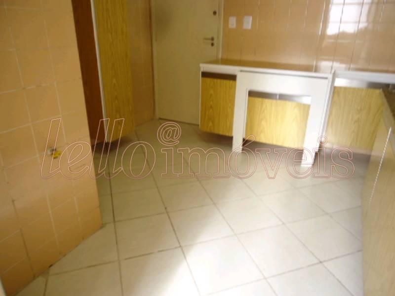 Apartamento para alugar com 3 quartos, 95m² - Foto 18