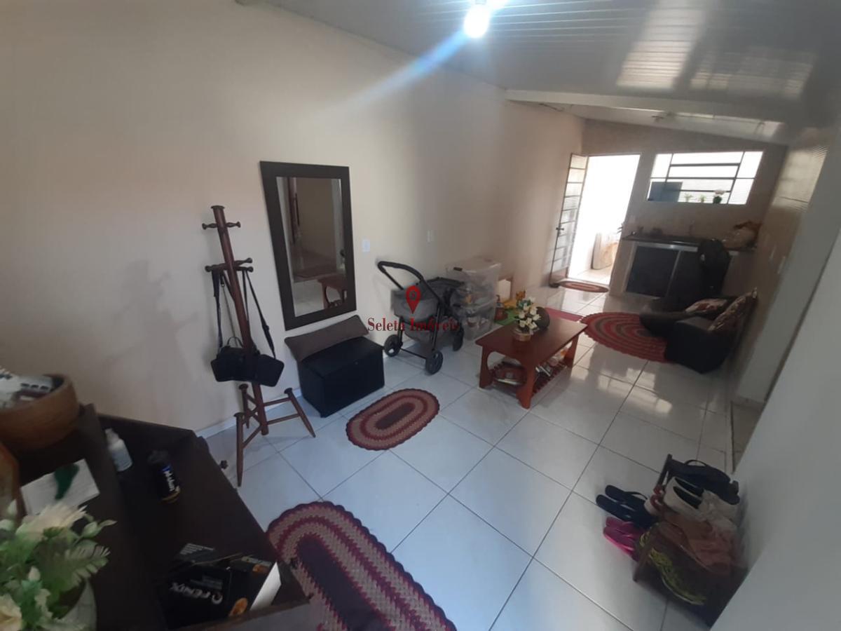 Casa à venda com 5 quartos, 160m² - Foto 4