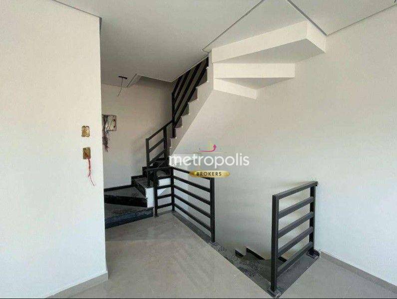 Sobrado à venda com 2 quartos, 95m² - Foto 4