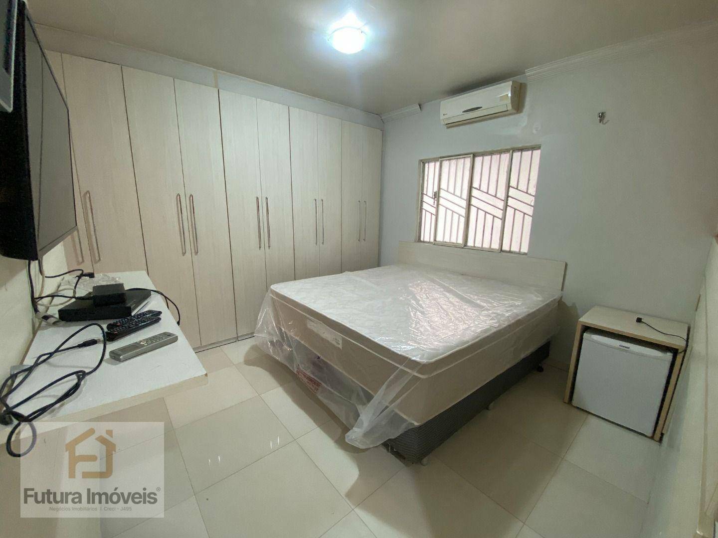 Casa para alugar com 4 quartos, 170m² - Foto 30