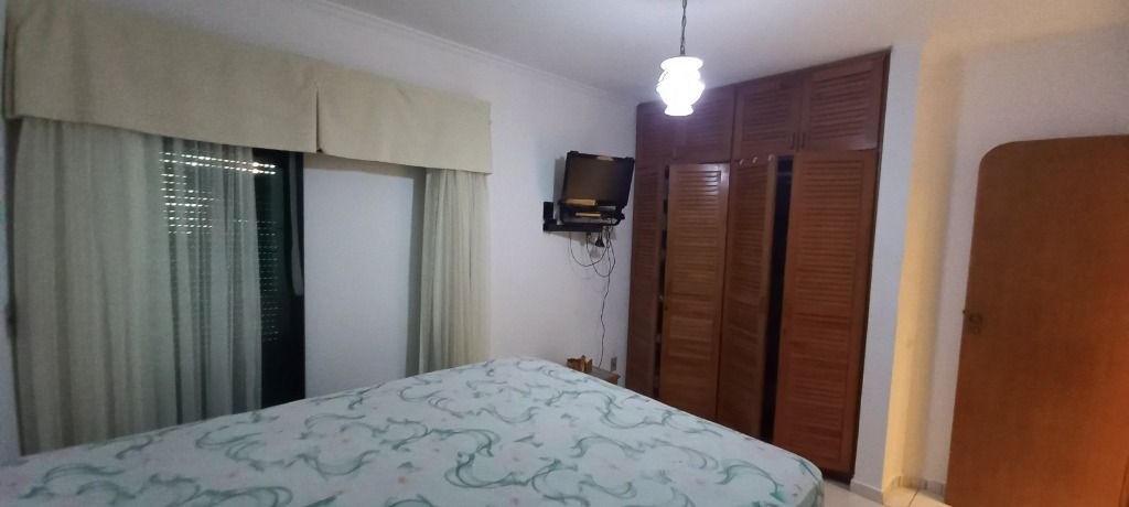 Apartamento à venda e aluguel com 3 quartos, 135m² - Foto 9