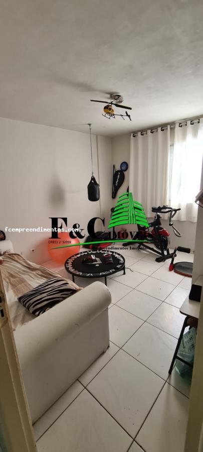 Apartamento à venda com 2 quartos, 61m² - Foto 5