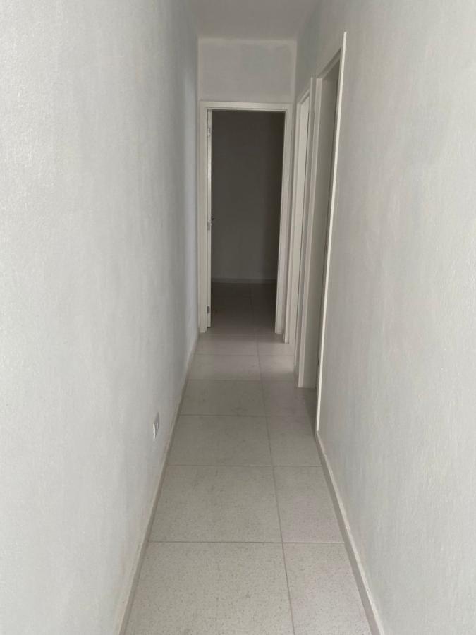 Casa para alugar com 2 quartos, 50m² - Foto 13