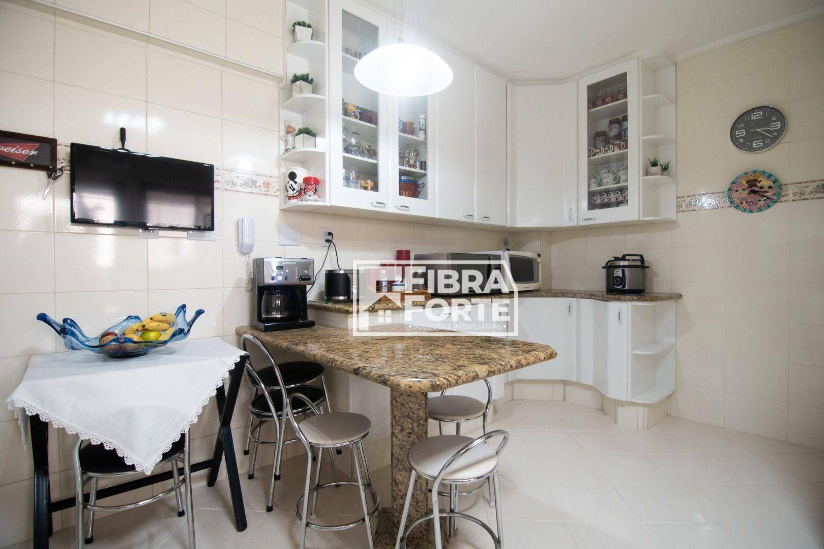 Apartamento à venda com 3 quartos, 132m² - Foto 8