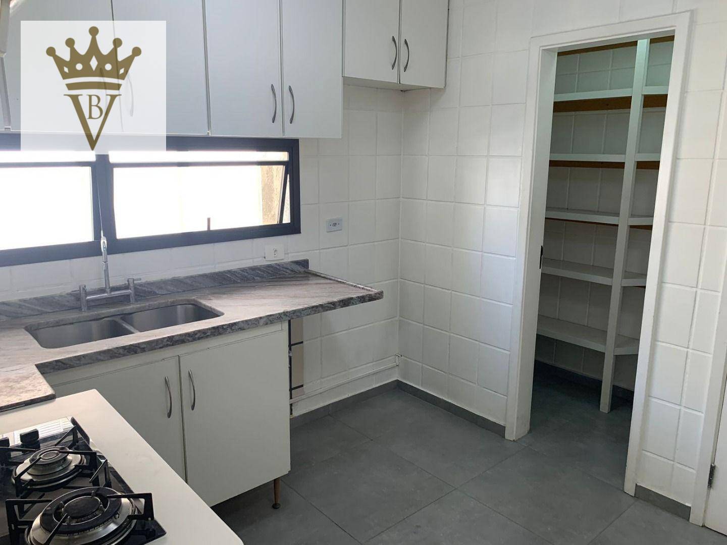 Apartamento à venda com 4 quartos, 142m² - Foto 31