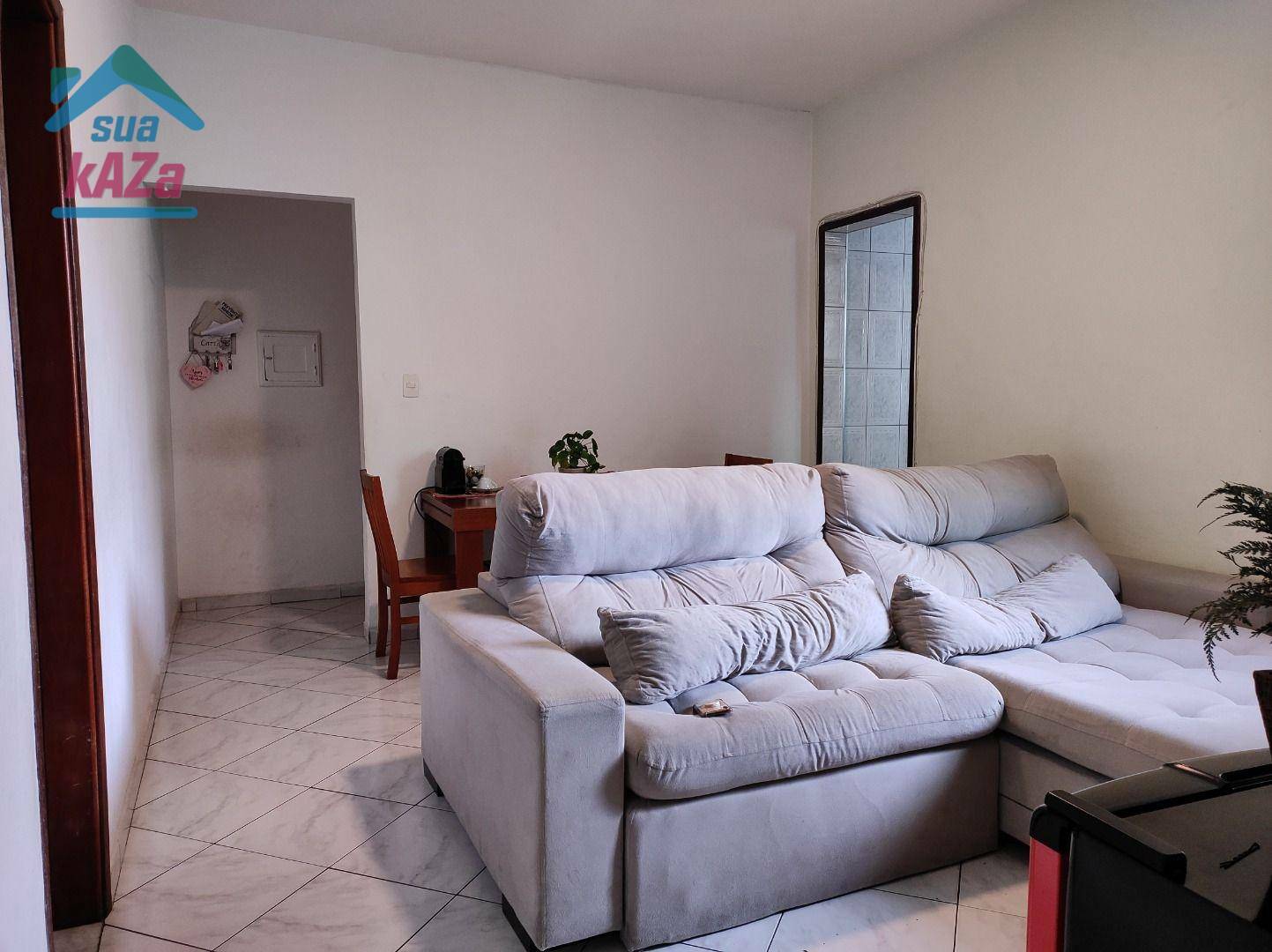 Apartamento à venda com 2 quartos, 75m² - Foto 4