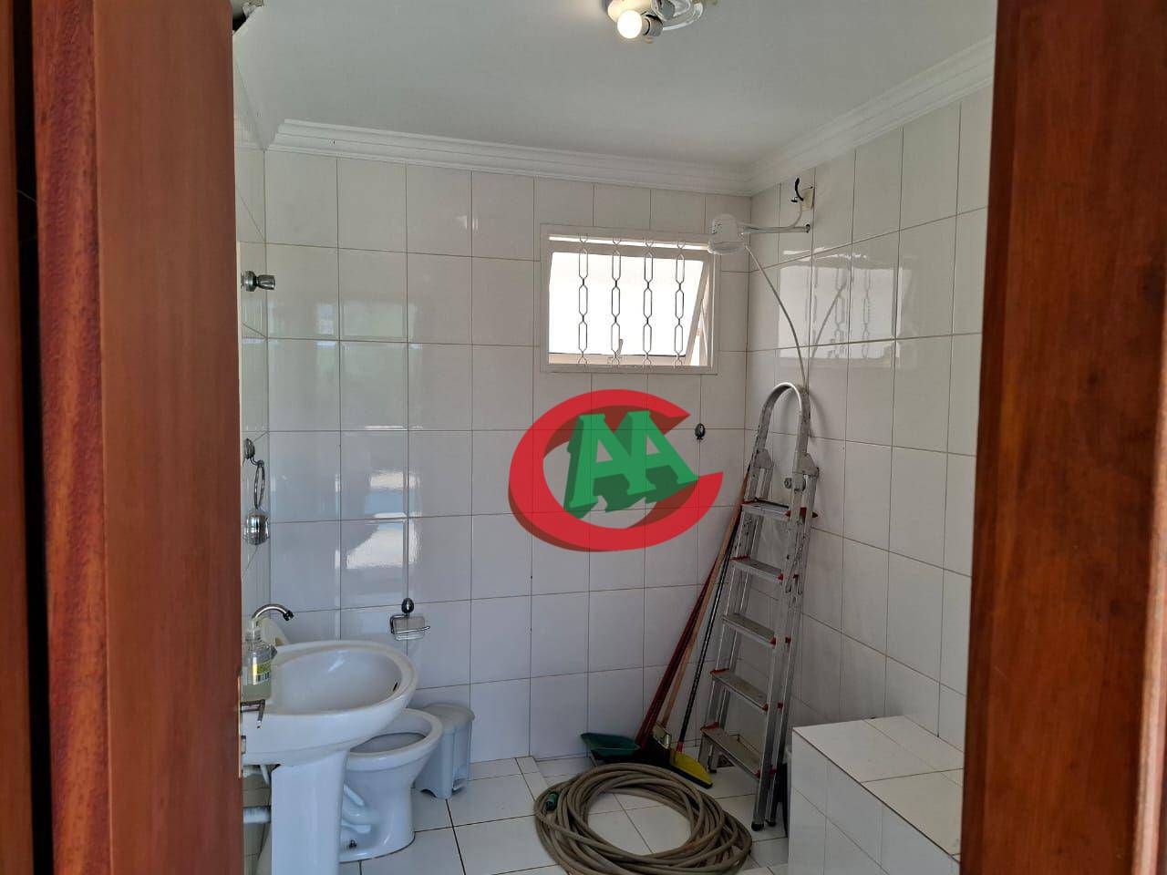 Chácara à venda com 3 quartos, 254m² - Foto 30