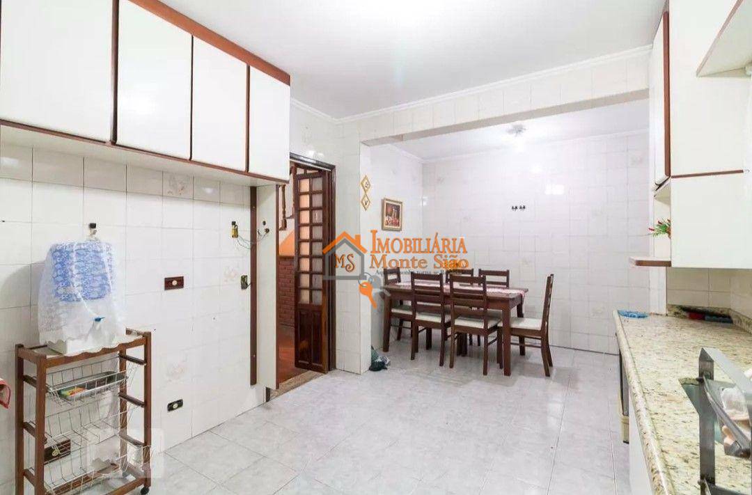 Sobrado à venda com 3 quartos, 232m² - Foto 7