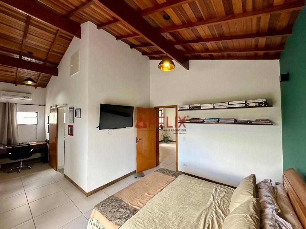 Sobrado à venda com 4 quartos, 287m² - Foto 47