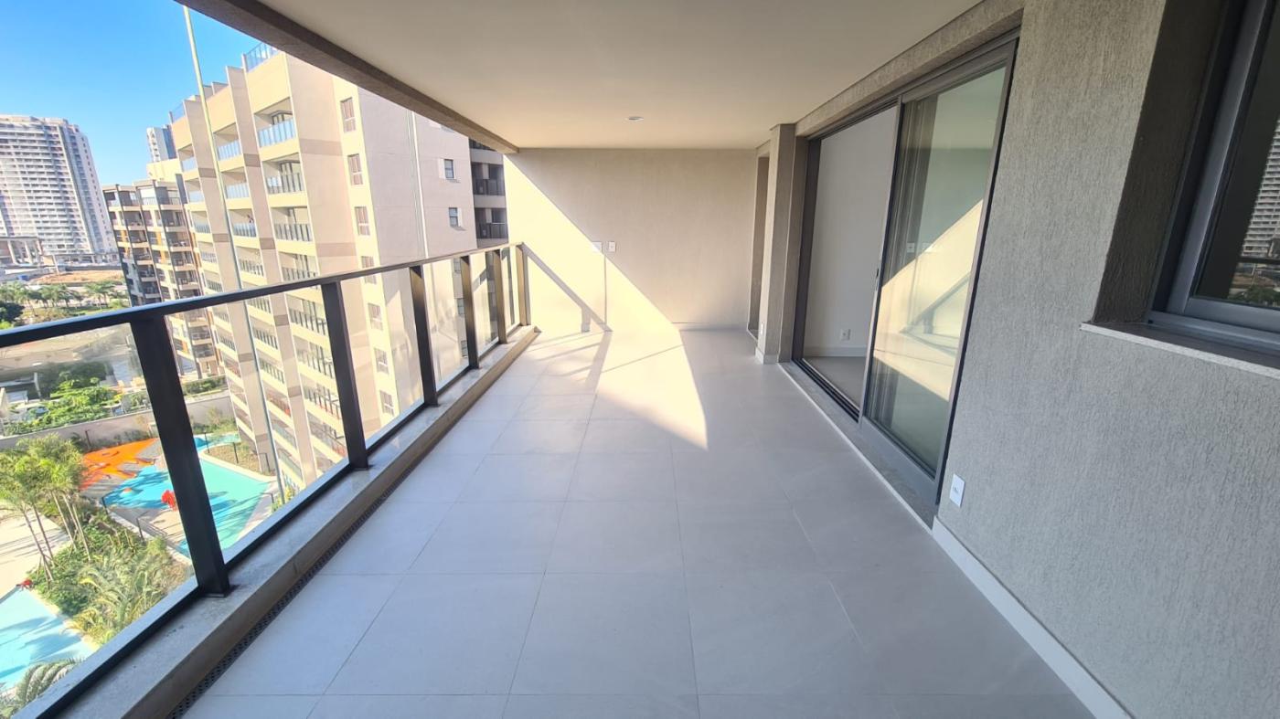 Apartamento à venda com 4 quartos, 156m² - Foto 18