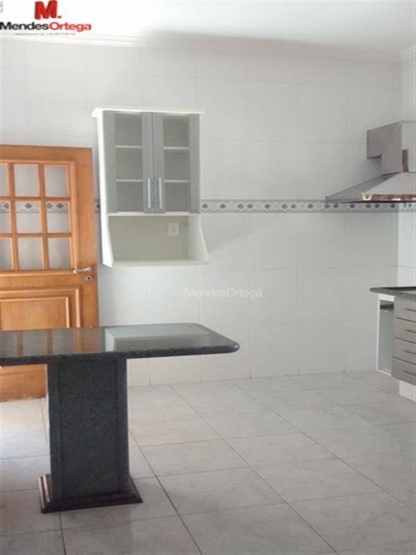 Casa de Condomínio para alugar com 3 quartos, 360m² - Foto 15