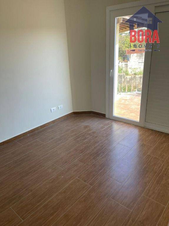 Casa à venda com 3 quartos, 300m² - Foto 14