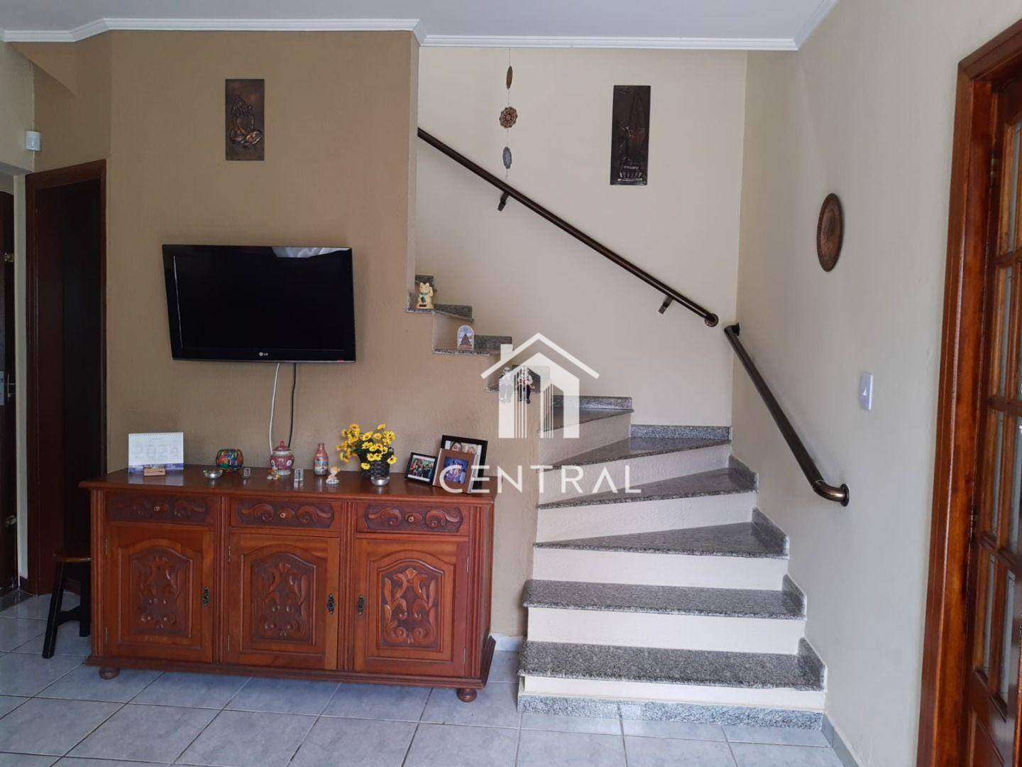 Casa à venda com 4 quartos, 85m² - Foto 9