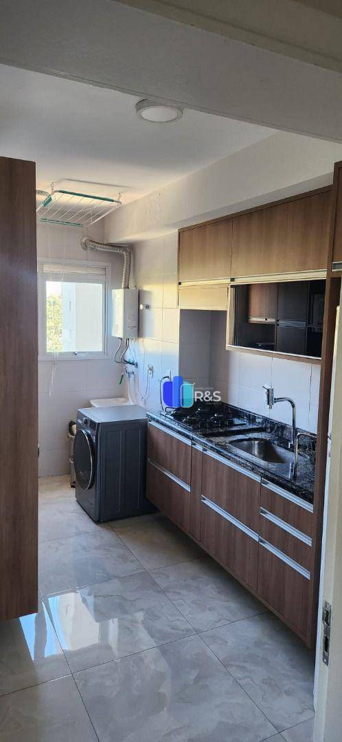 Apartamento à venda com 3 quartos, 92m² - Foto 2