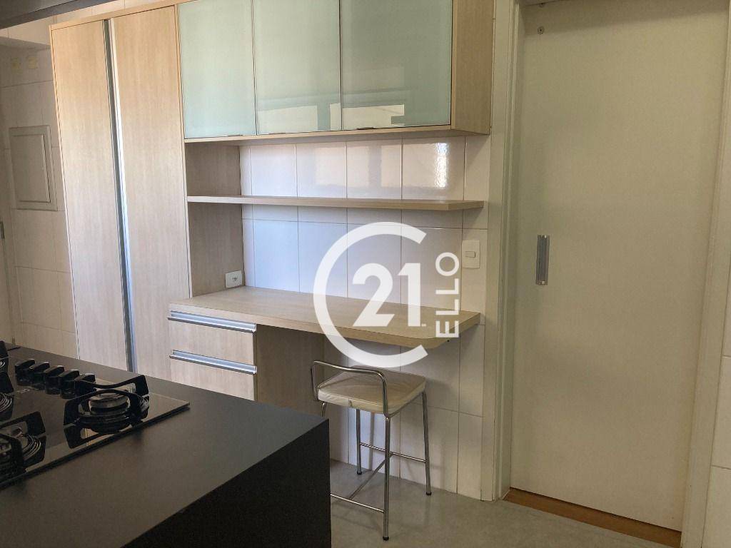 Apartamento para alugar com 3 quartos, 143m² - Foto 39