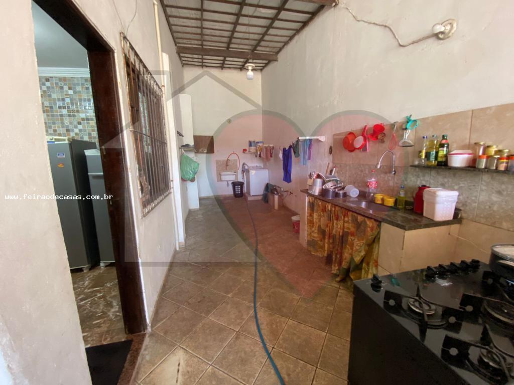 Casa à venda com 4 quartos, 360m² - Foto 18