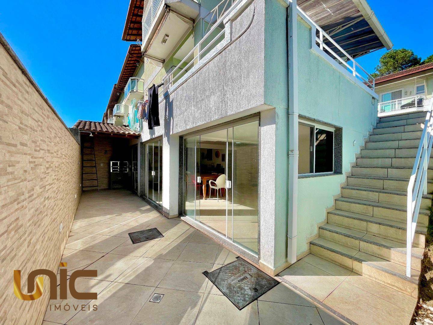 Casa de Condomínio à venda com 4 quartos, 258m² - Foto 31