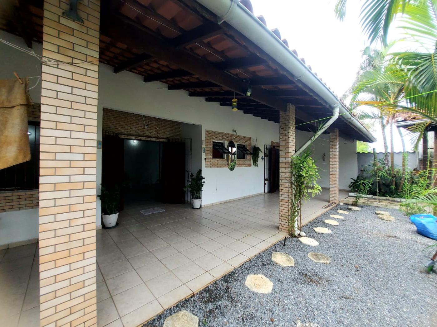 Casa para alugar com 2 quartos, 490m² - Foto 1