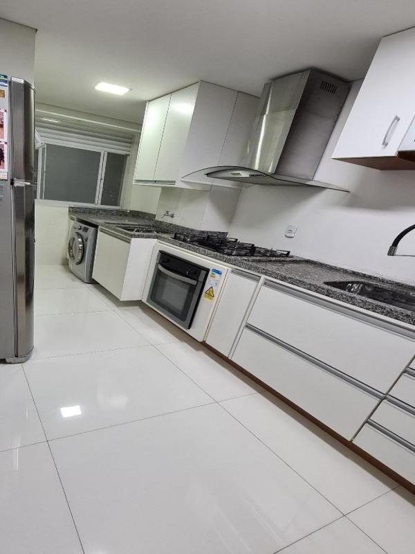 Apartamento à venda com 3 quartos, 84m² - Foto 12