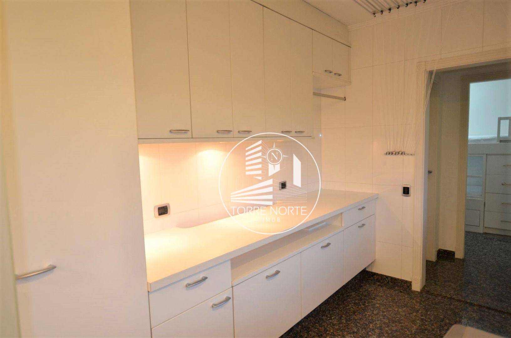 Apartamento à venda com 3 quartos, 280m² - Foto 38