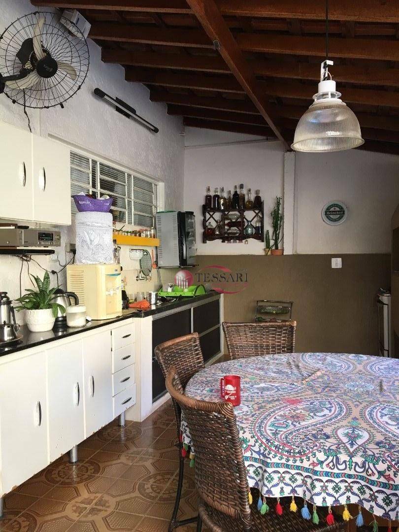 Casa à venda com 3 quartos, 227m² - Foto 19