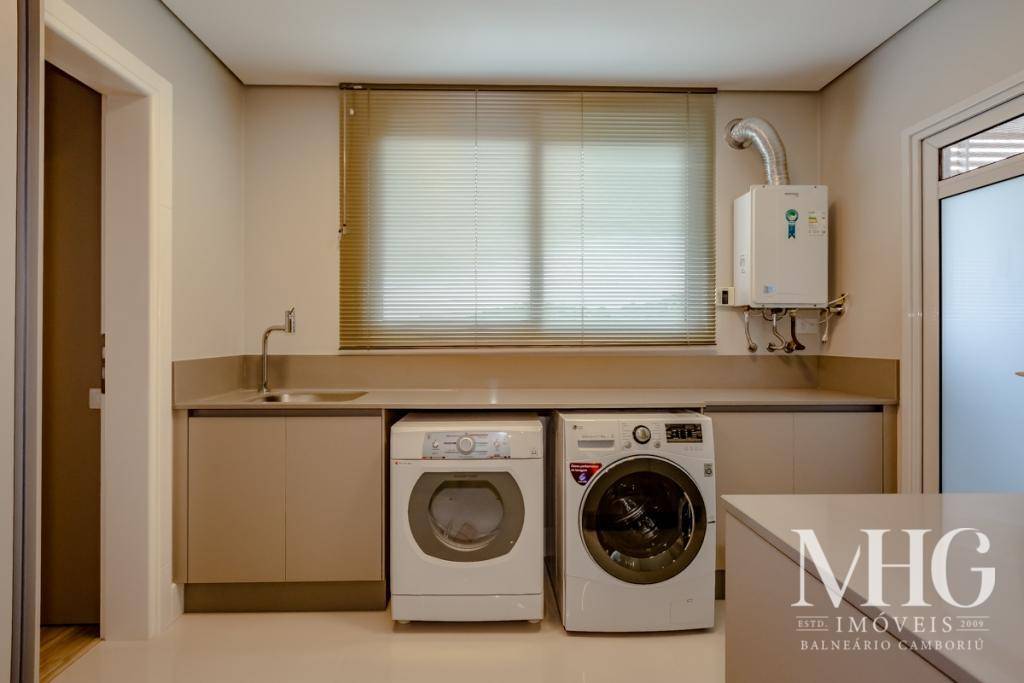 Apartamento à venda com 4 quartos, 207m² - Foto 44