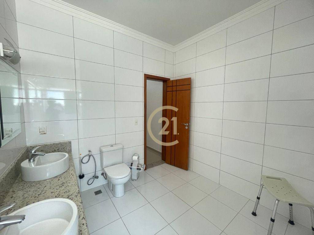 Casa de Condomínio à venda com 4 quartos, 301m² - Foto 20