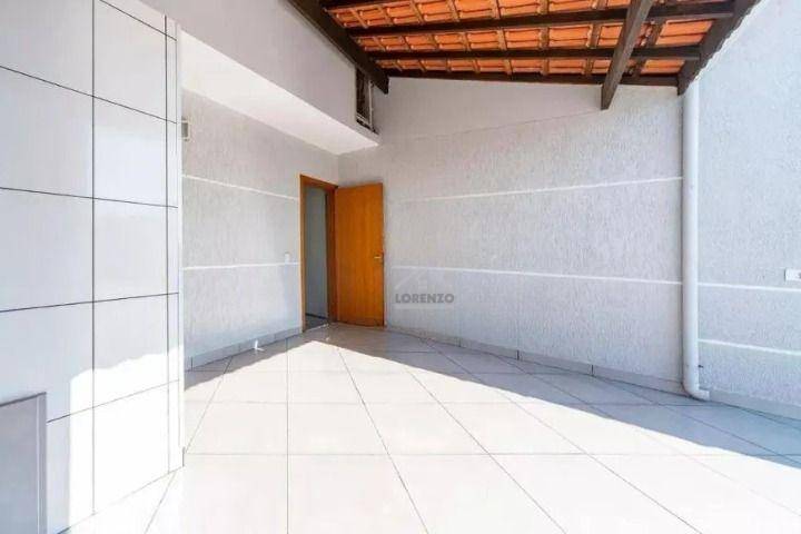 Cobertura à venda com 2 quartos, 140m² - Foto 2