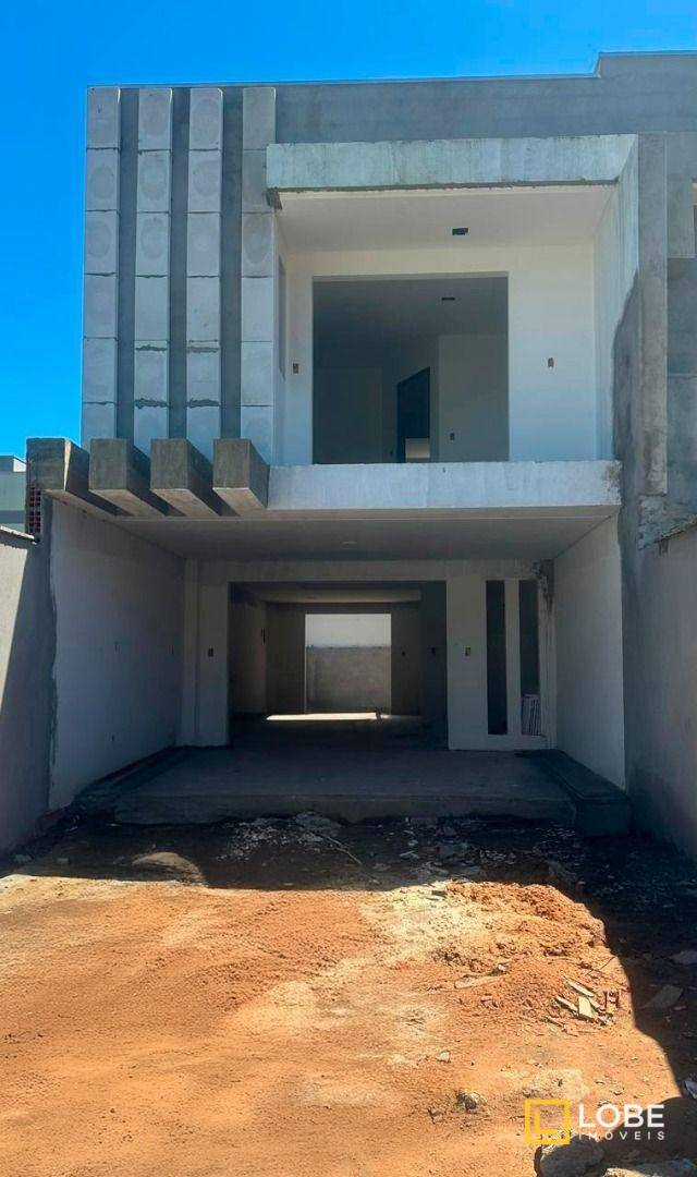 Sobrado, 3 quartos, 127 m² - Foto 1