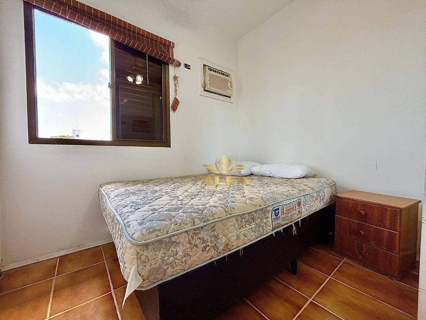 Apartamento à venda com 2 quartos, 70m² - Foto 18