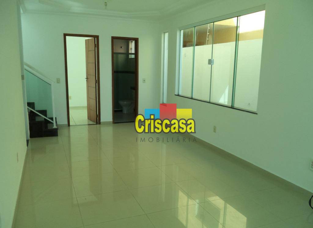 Casa à venda com 4 quartos, 126m² - Foto 3