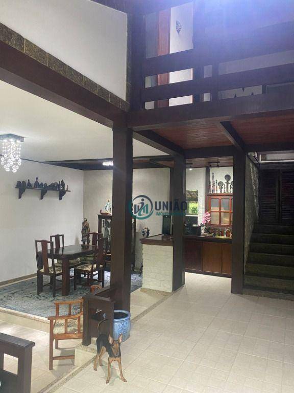 Casa de Condomínio à venda com 4 quartos, 378m² - Foto 12