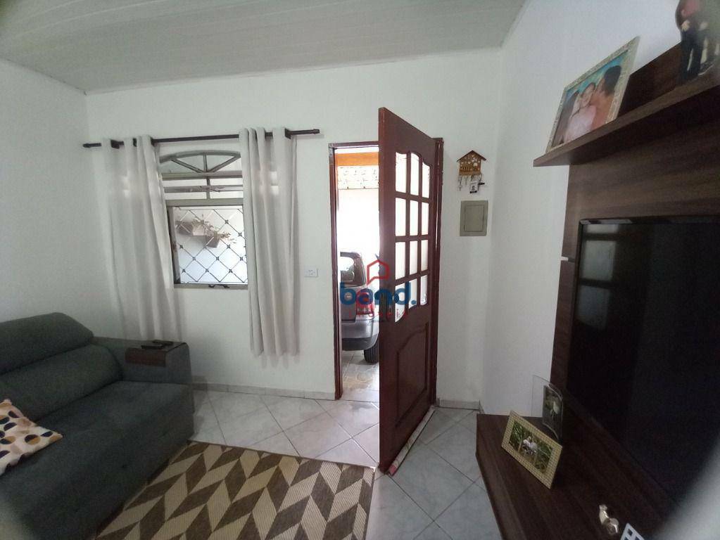 Casa à venda com 2 quartos, 61m² - Foto 6