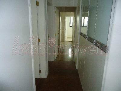 Apartamento à venda com 4 quartos, 200m² - Foto 18