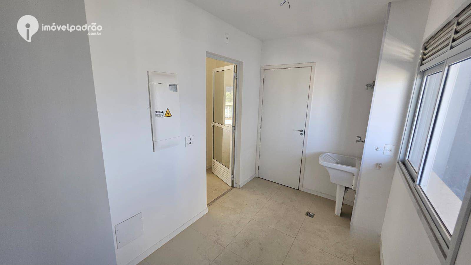 Apartamento à venda com 4 quartos, 200m² - Foto 21