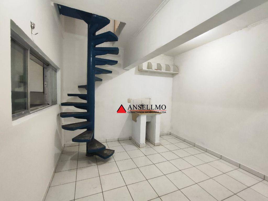 Sobrado à venda e aluguel com 3 quartos, 150m² - Foto 10
