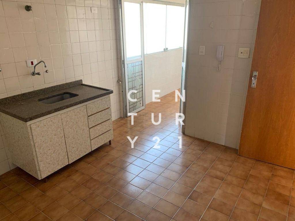 Apartamento para alugar com 2 quartos, 77m² - Foto 25