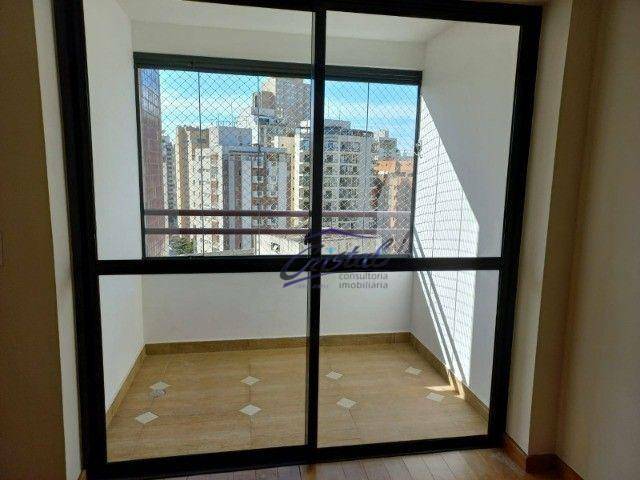 Apartamento à venda com 2 quartos, 70m² - Foto 15