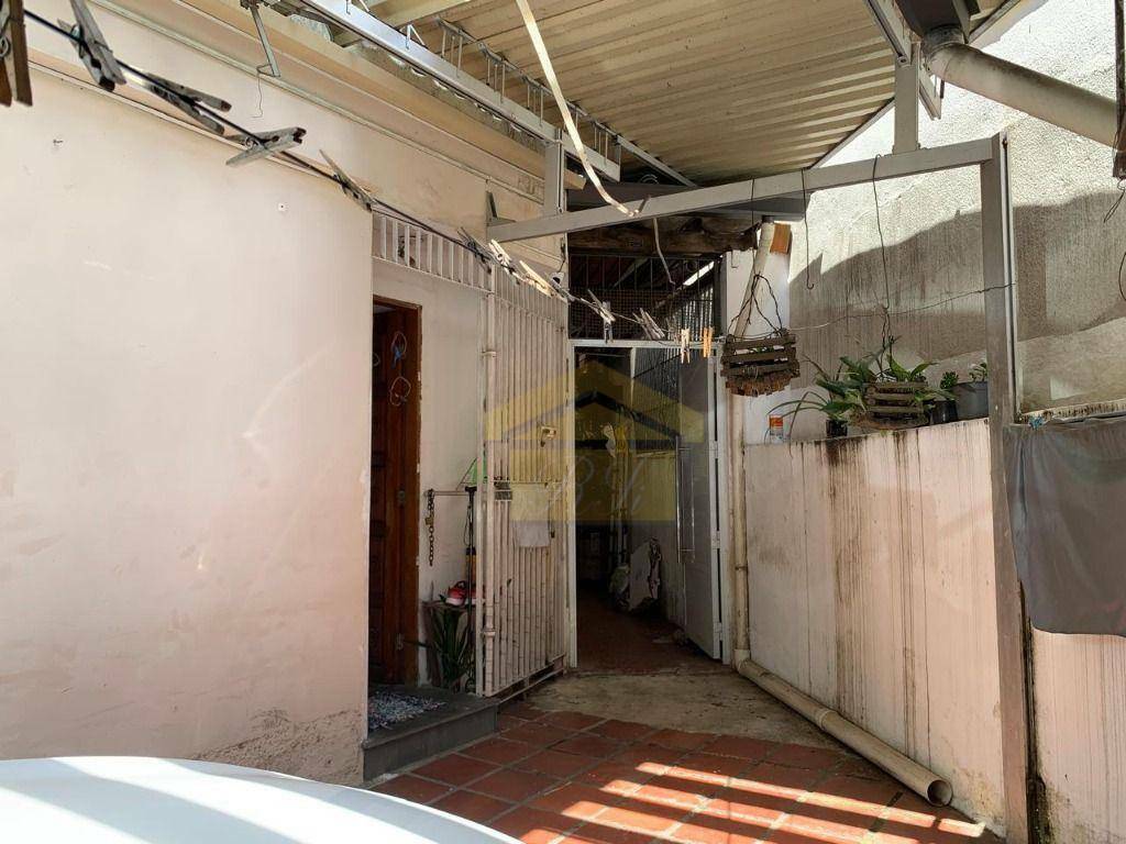 Sobrado à venda com 3 quartos, 100m² - Foto 18